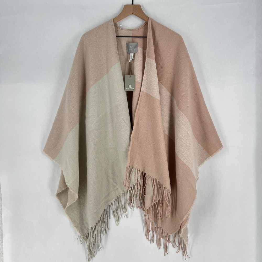 Soia & Kyo Poncho Shawl Womens One Size Pink Cream Knit Fringe Trim Outdoor